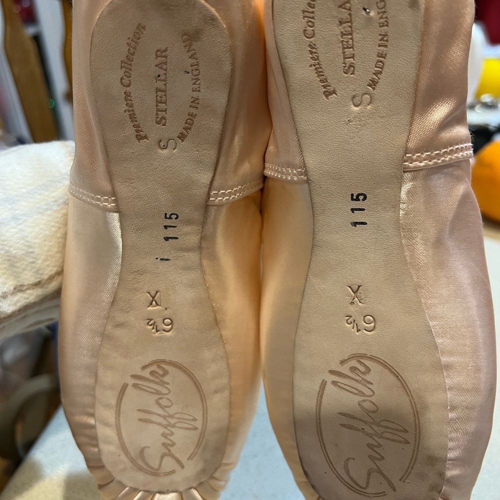 Suffolk Stellar Ballet Pointe Shoes View 4